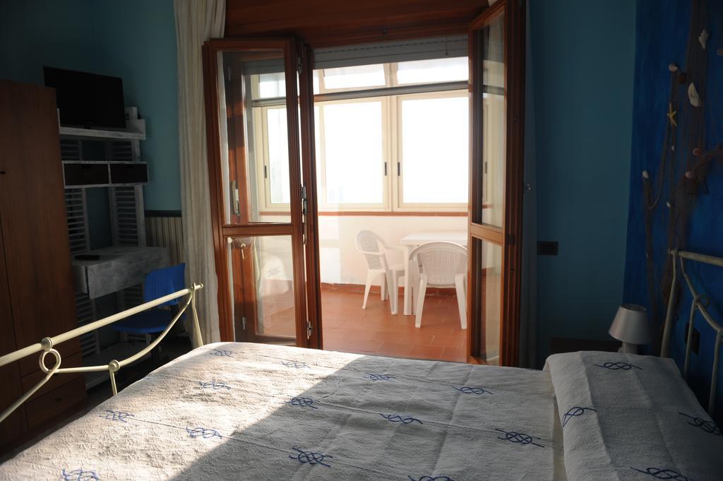 B&B Viale Delle Colline Salerno Oda fotoğraf